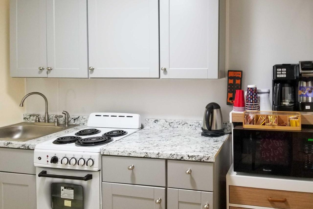 Charming Yonkers Retreat - 10 Mi To Central Park! المظهر الخارجي الصورة