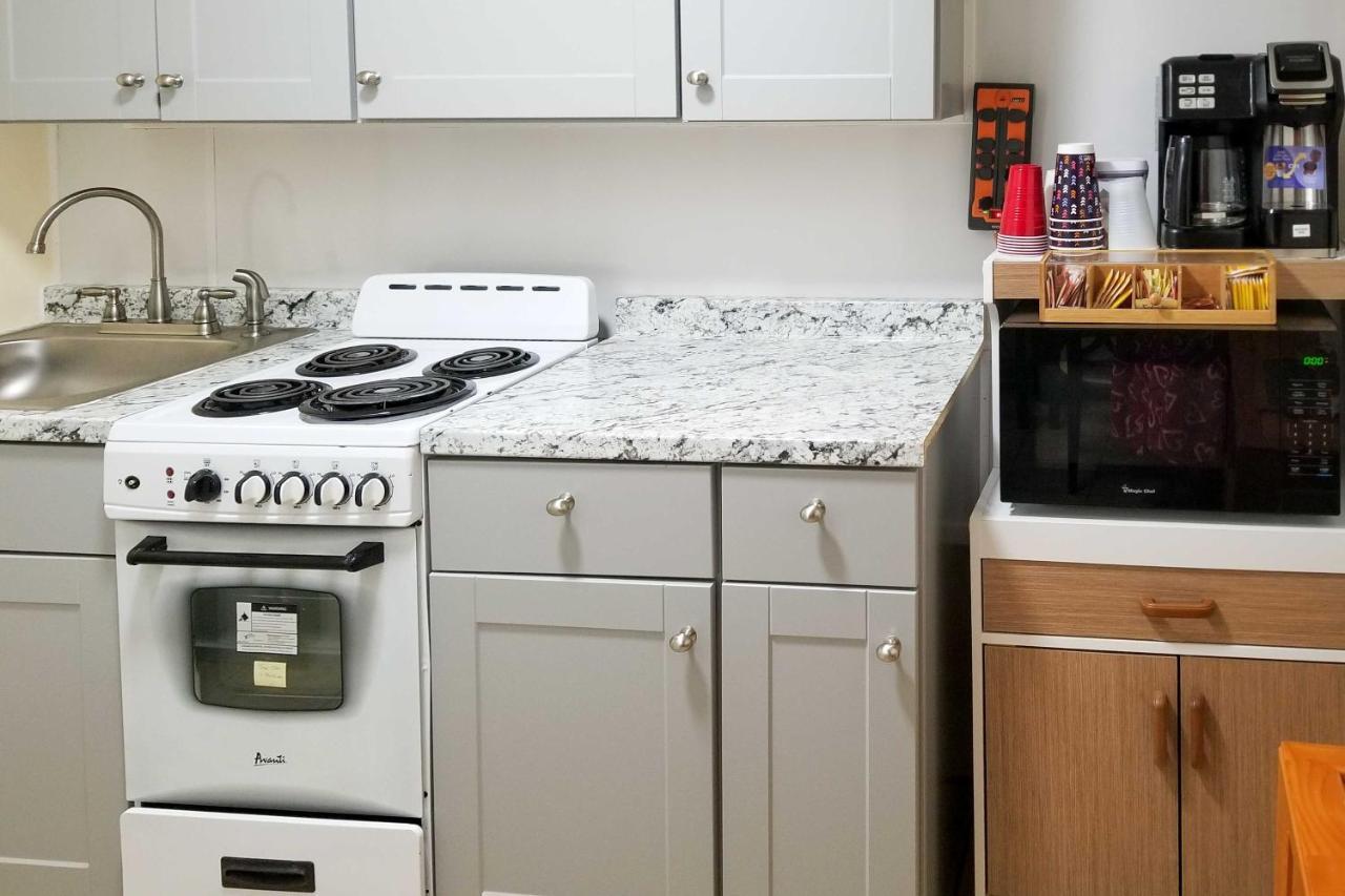 Charming Yonkers Retreat - 10 Mi To Central Park! المظهر الخارجي الصورة